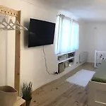 Duplex Au Pied Du Chateau 滨海卡涅